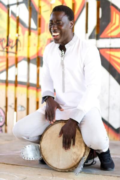 Atelier du Samedi 23 Mars: Initiation Djembe avec Magatte Baye